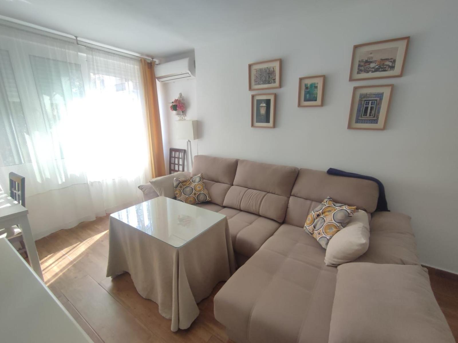 Piso Reformado 3 Habitaciones Seville Ngoại thất bức ảnh
