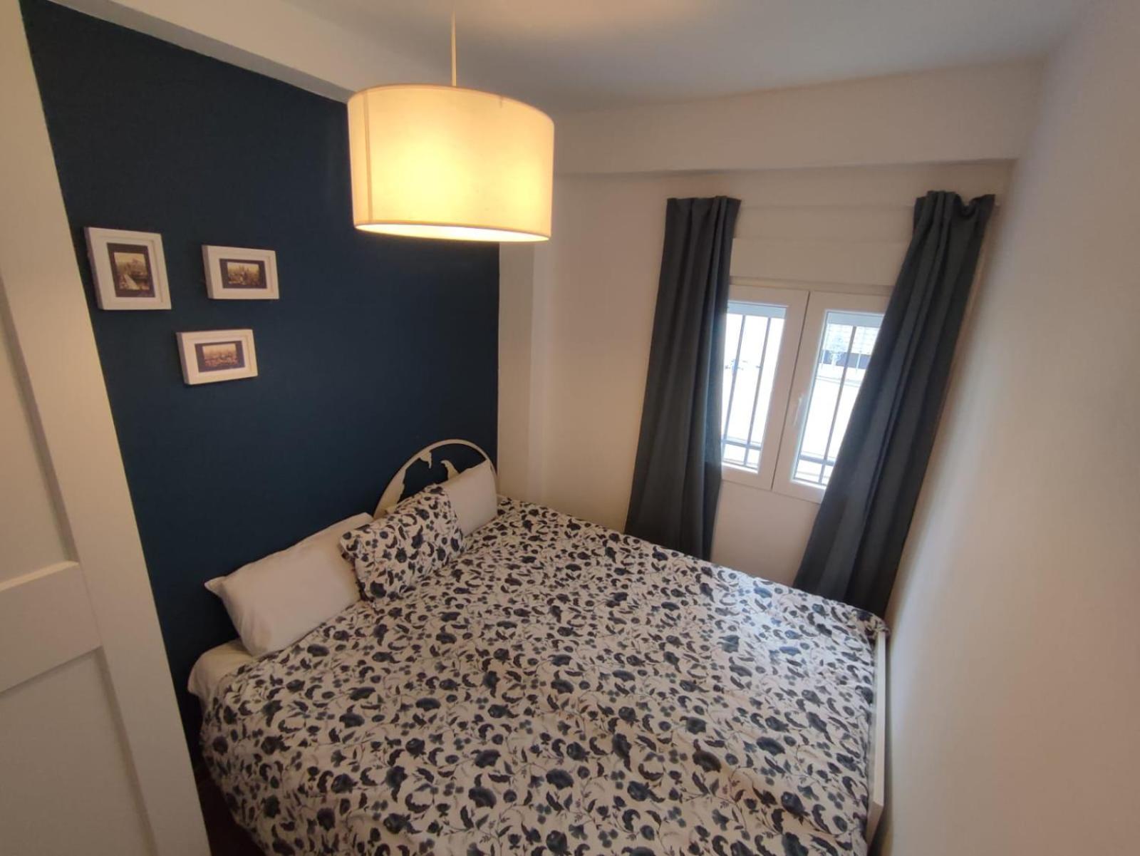 Piso Reformado 3 Habitaciones Seville Ngoại thất bức ảnh
